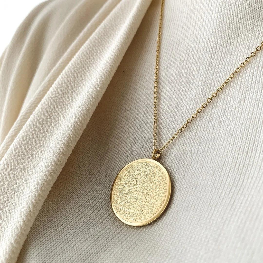 Ayatul Kursi Round Pendant - Jewelled Me