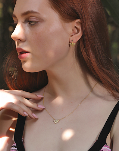 Vermeil Bumble Bee Necklace - Jewelled Me