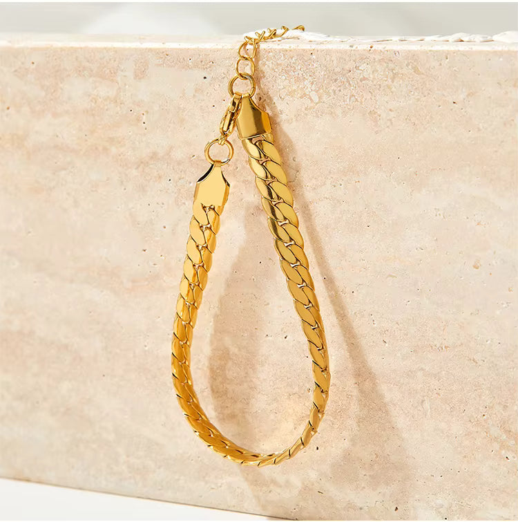 Naja Necklace &amp; Bracelet Set - Jewelled Me
